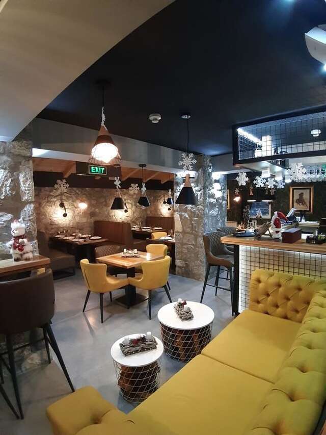Отель Dream House Hotel Колашин-10